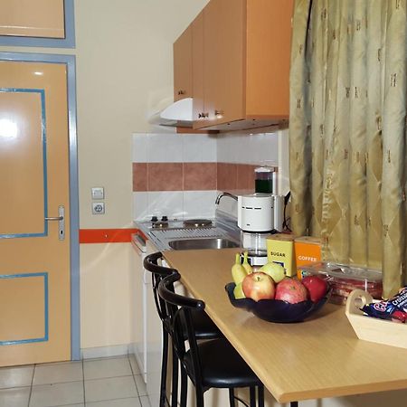 Stella Family Apartments Síndos Extérieur photo