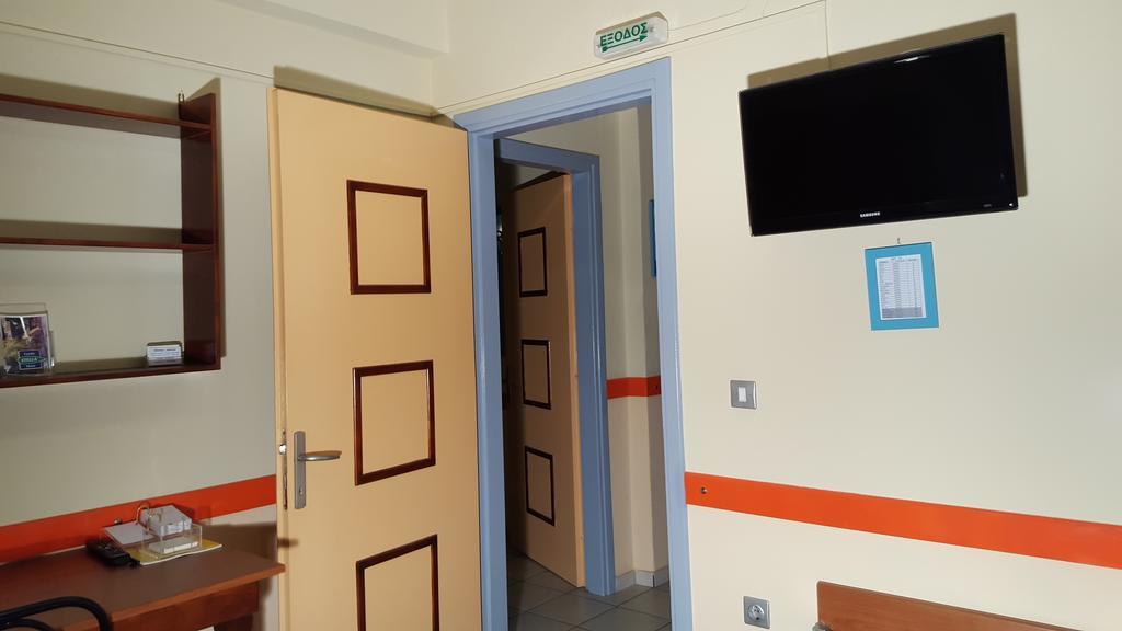 Stella Family Apartments Síndos Chambre photo